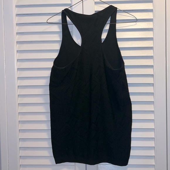 Brand New Fabletics Racerback Tank! - Picture 3 of 3